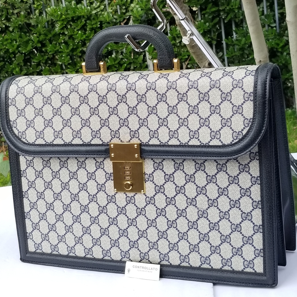 Gucci Vintage GG  Navy Blue Briefcase Portfolio. UNISEX - Picture 7 of 16